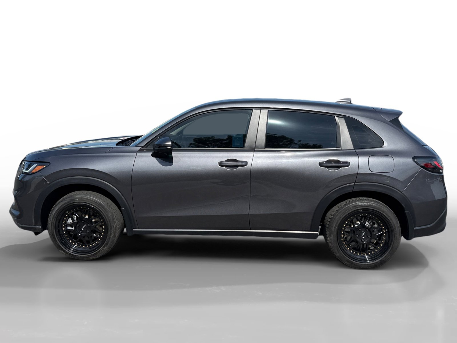 Used 2025 Honda HR-V LX image 2