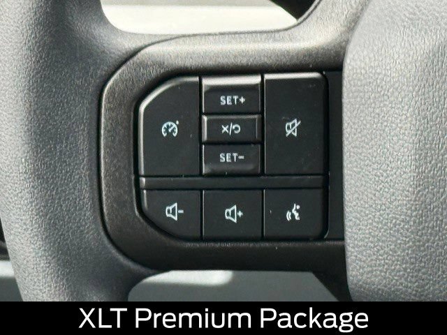 New 2026 Ford F350 XLT w/ XLT Premium Package AWD/4WD image 33