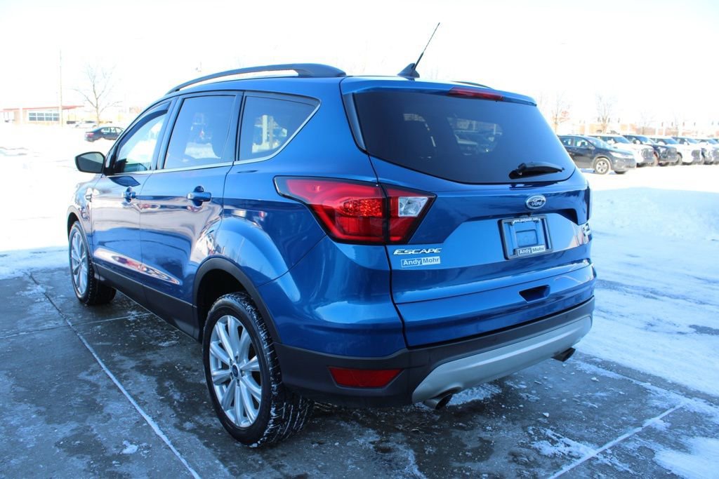 Used 2019 Ford Escape SEL image 5
