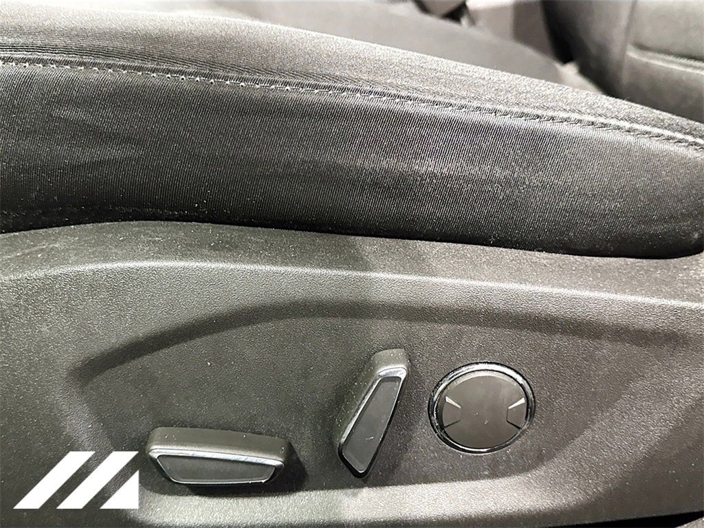 Used 2015 Ford Fusion SE image 20