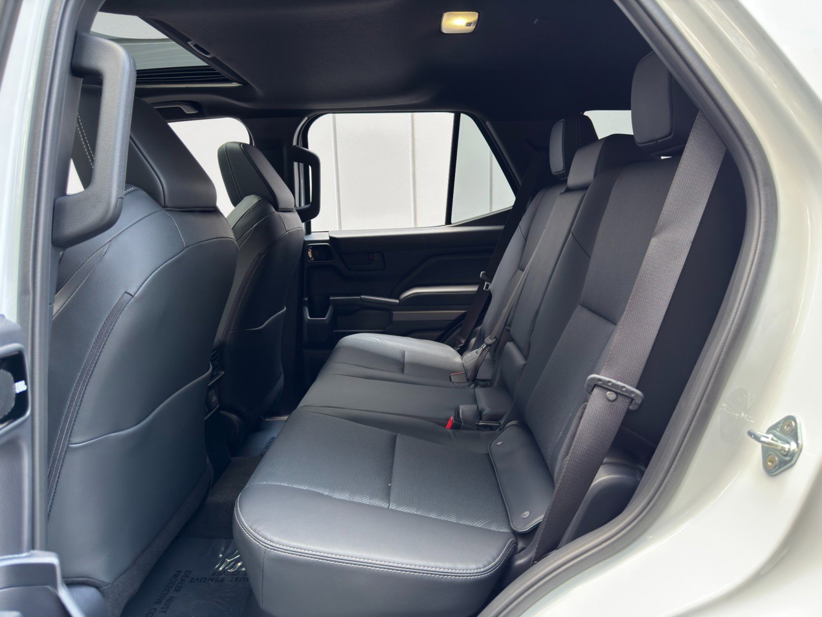 Used 2025 Toyota 4Runner TRD Off-Road image 44