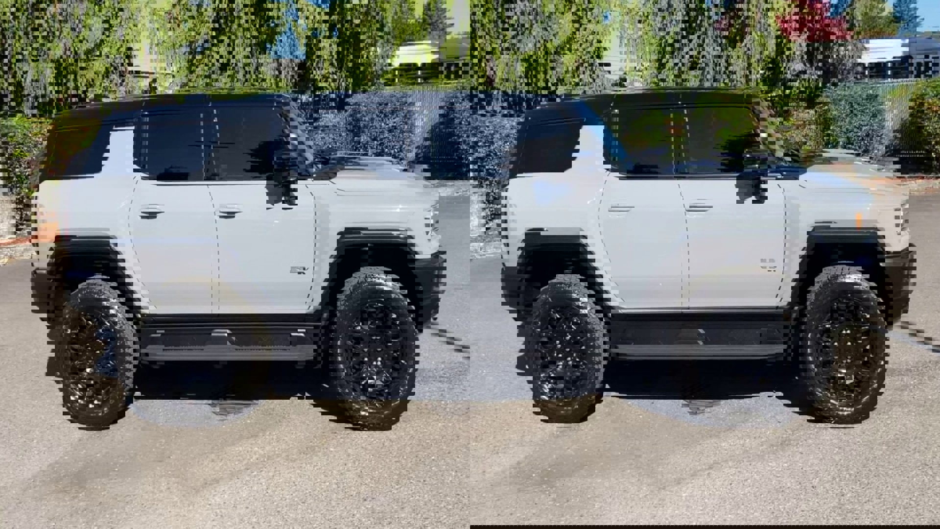 New 2026 GMC Hummer EV SUV image 76