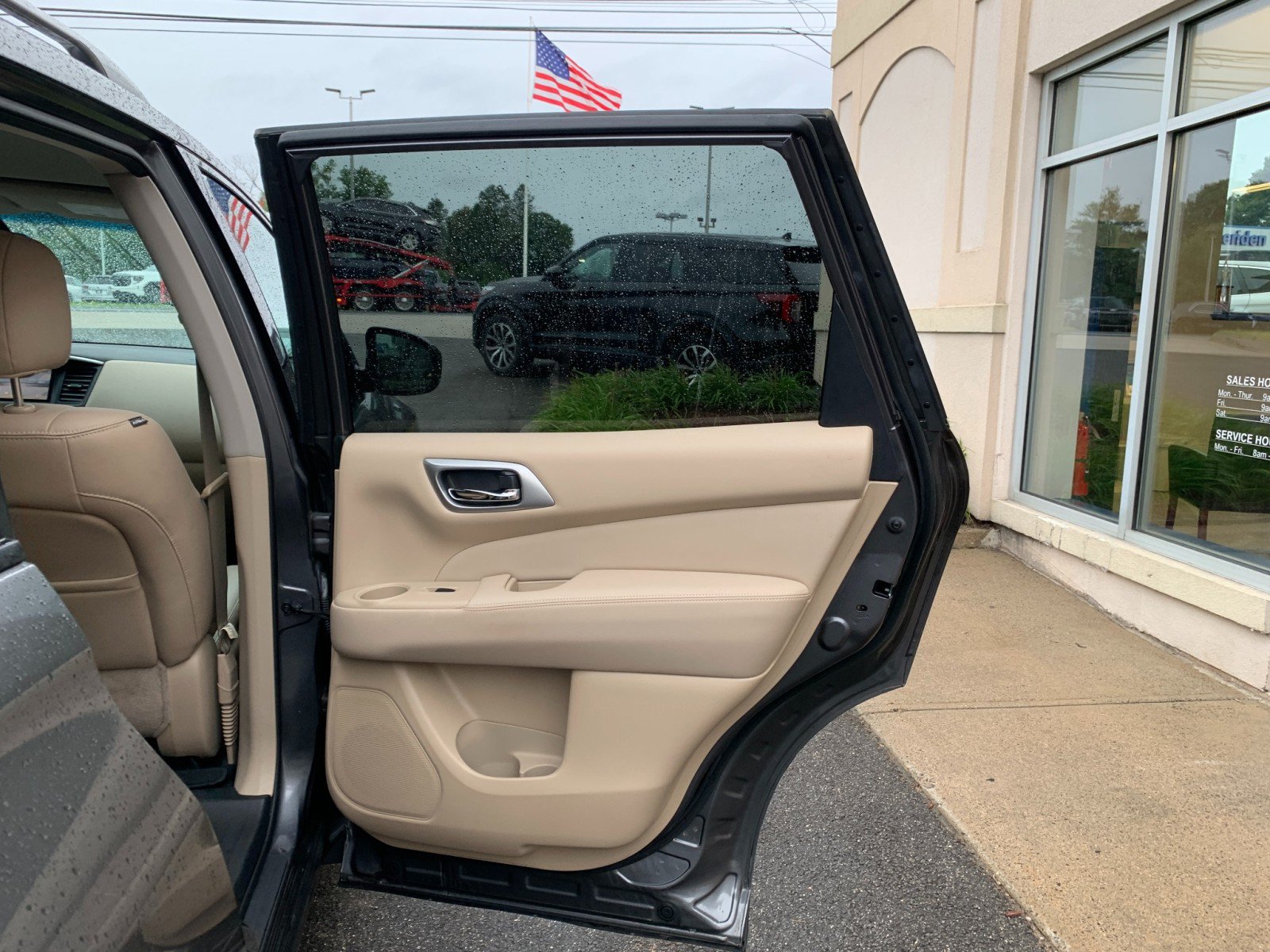 Used 2016 Nissan Pathfinder SL AWD/4WD image 38