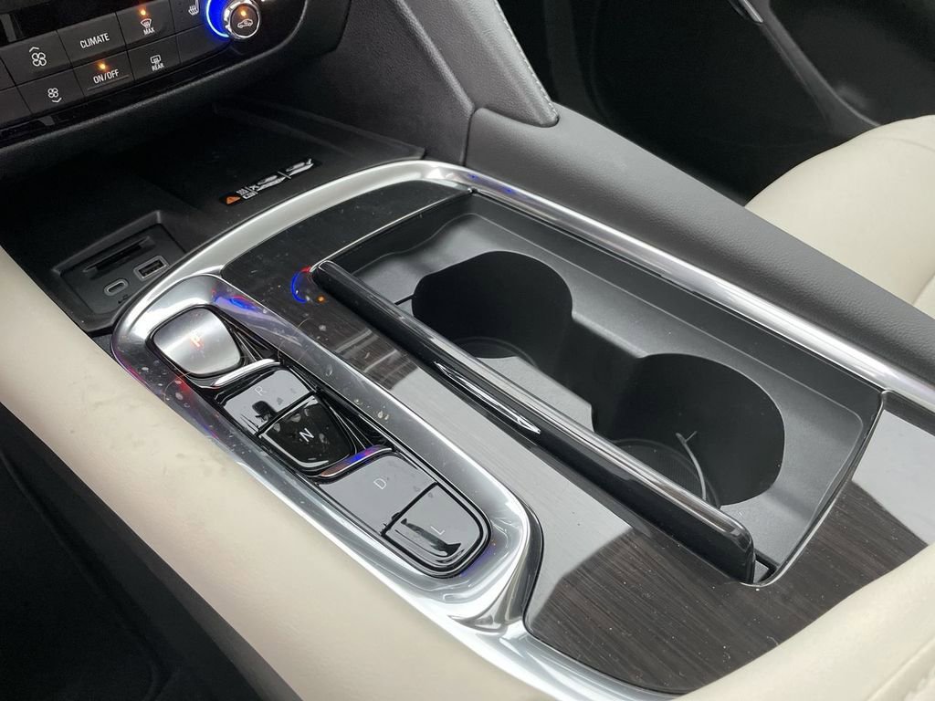 Used 2023 Buick Enclave Essence w/ Experience Buick Package image 17