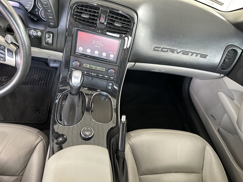 Used 2010 Chevrolet Corvette Convertible w/ Preferred Equipment Group RWD image 18