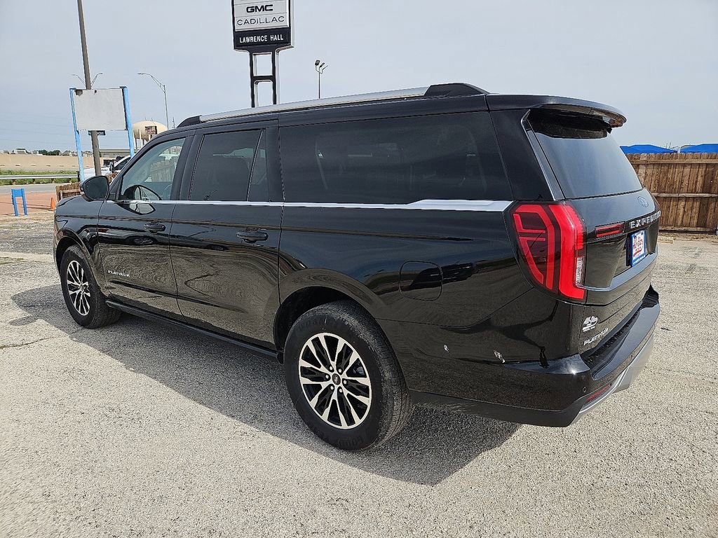Used 2025 Ford Expedition Max Platinum AWD/4WD image 4