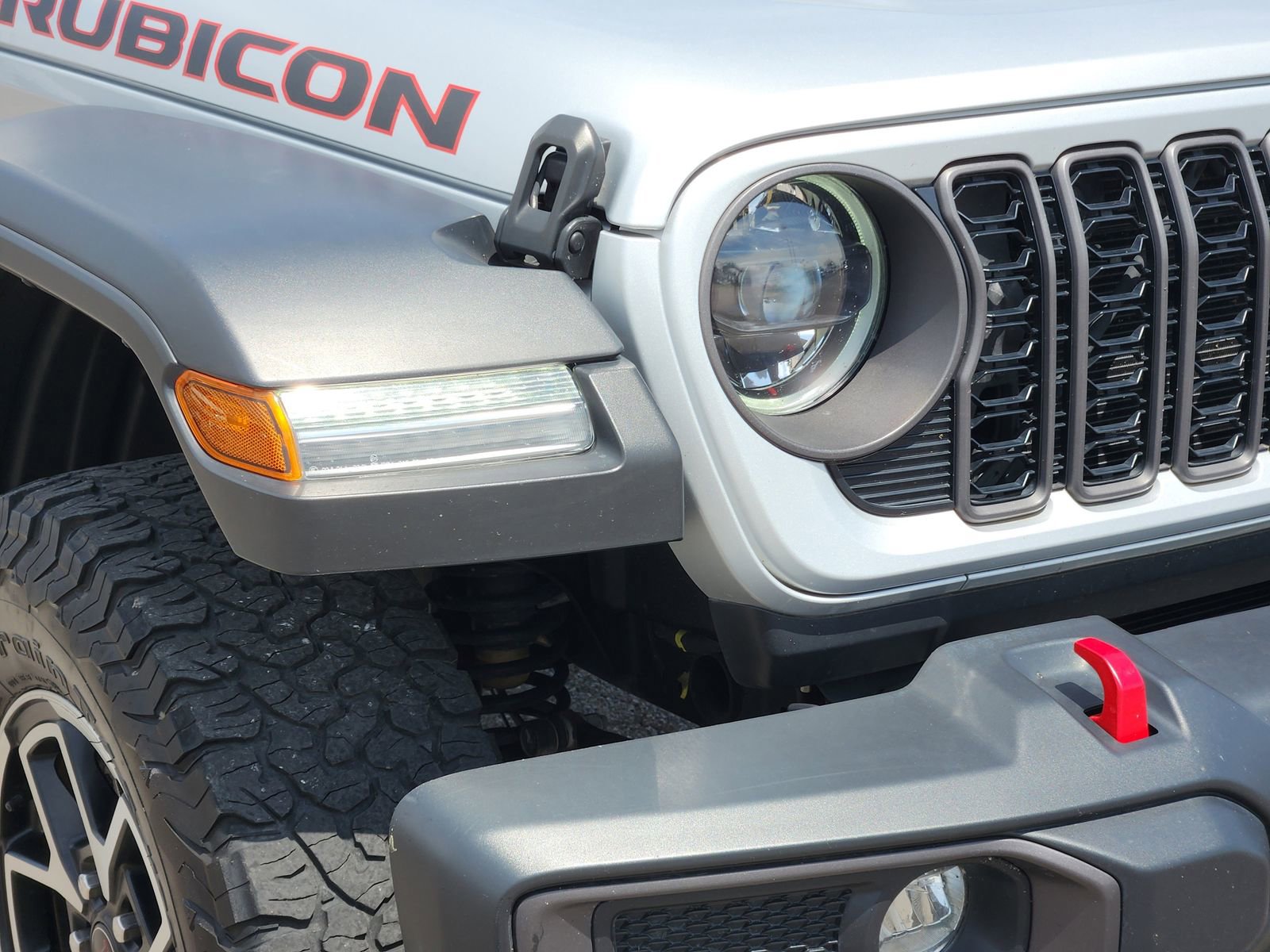 Used 2024 Jeep Wrangler Unlimited Rubicon AWD/4WD image 10