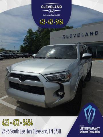 Used 2022 Toyota 4Runner SR5 AWD/4WD image 1