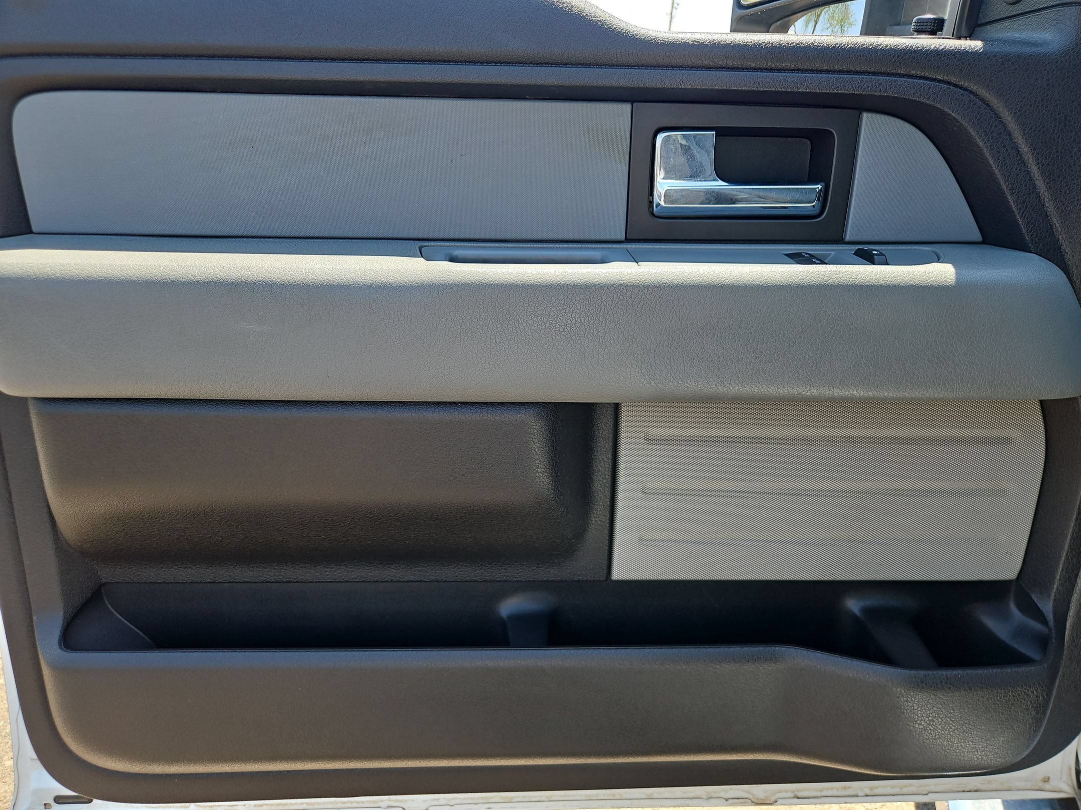 Used 2012 Ford F150 XLT w/ HD Payload Pkg AWD/4WD image 11