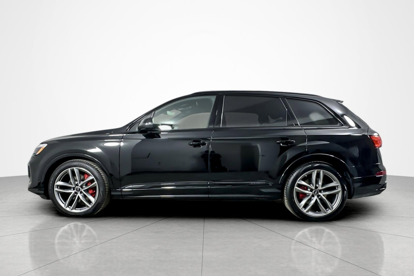 New 2026 Audi Q7 3.0T Prestige image 3