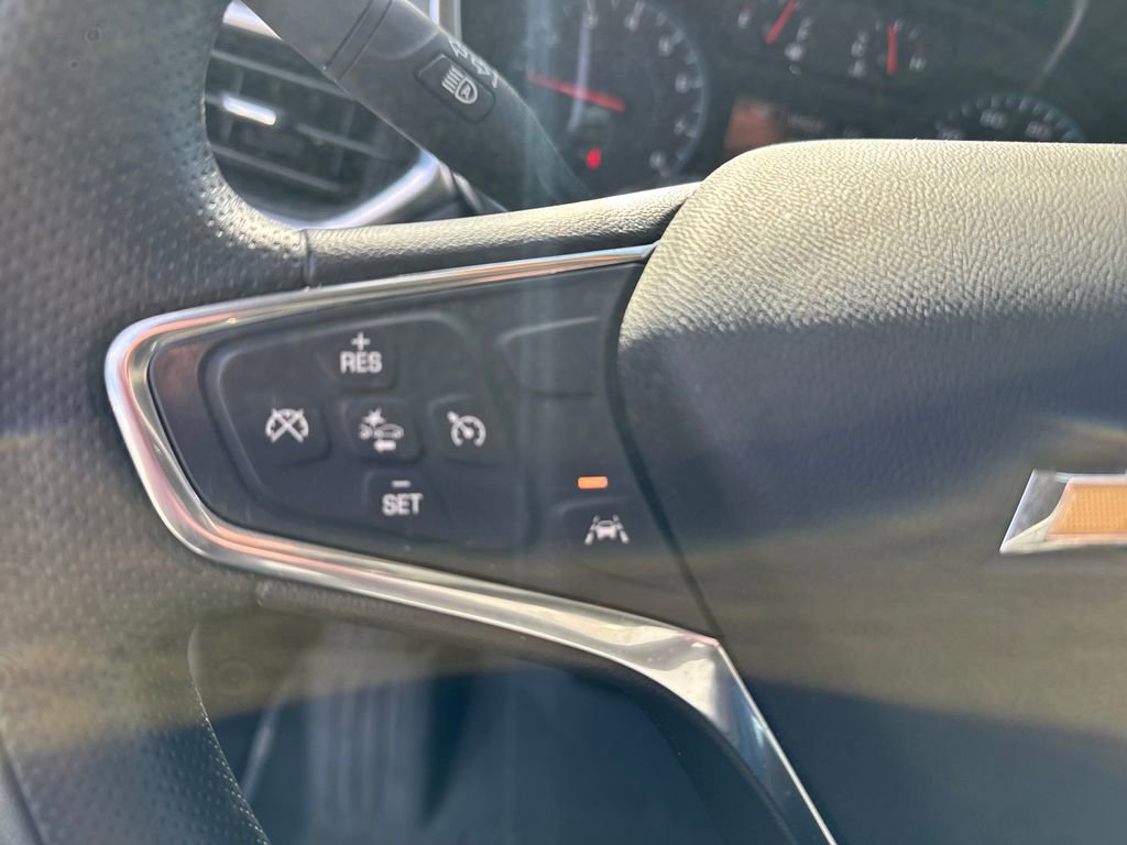 Used 2021 Chevrolet Equinox LS w/ LS Convenience Package image 19