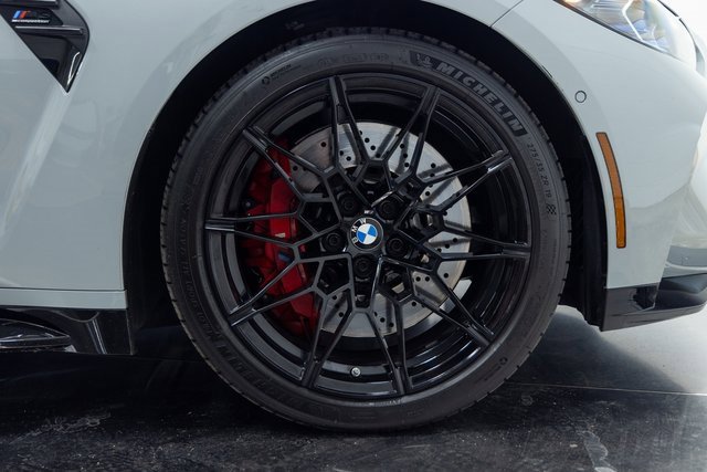 Used 2021 BMW M3 Competition w/ M Carbon Exterior Package image 26