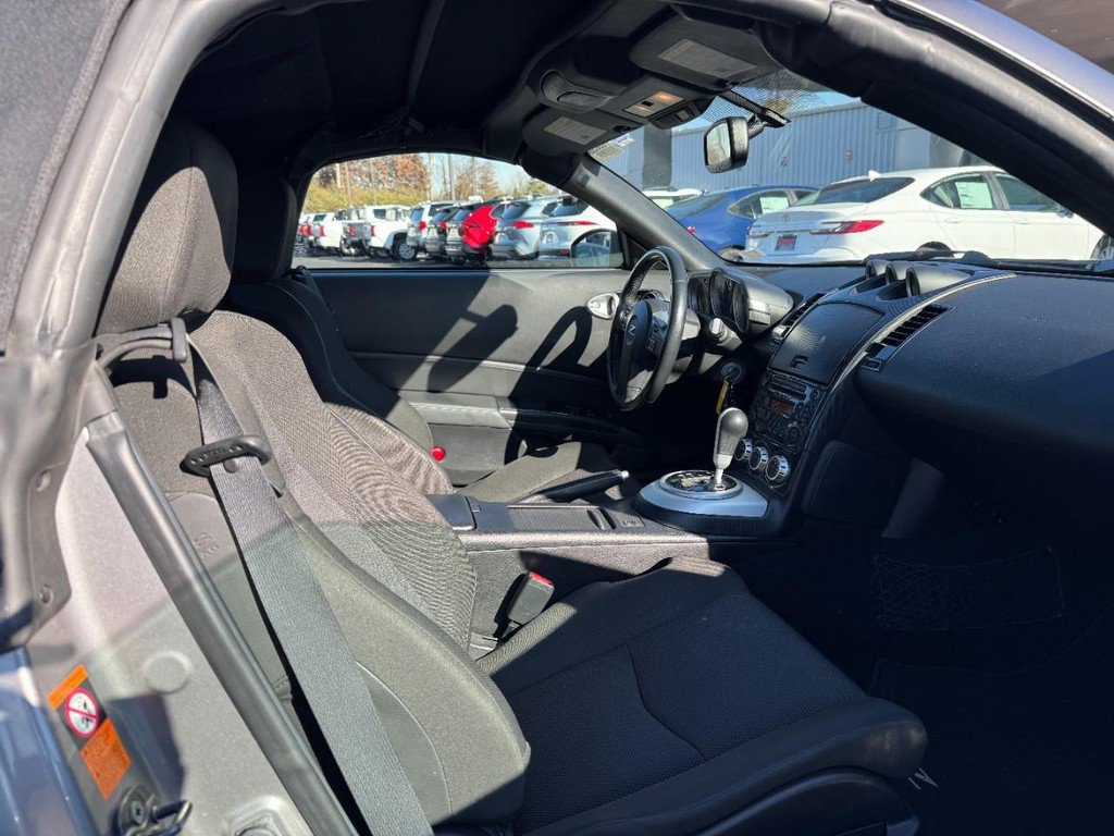 Used 2008 Nissan 350Z Enthusiast image 10