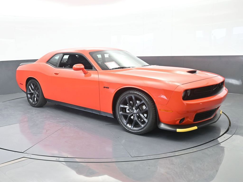 Used 2023 Dodge Challenger R/T w/ Blacktop Package image 8