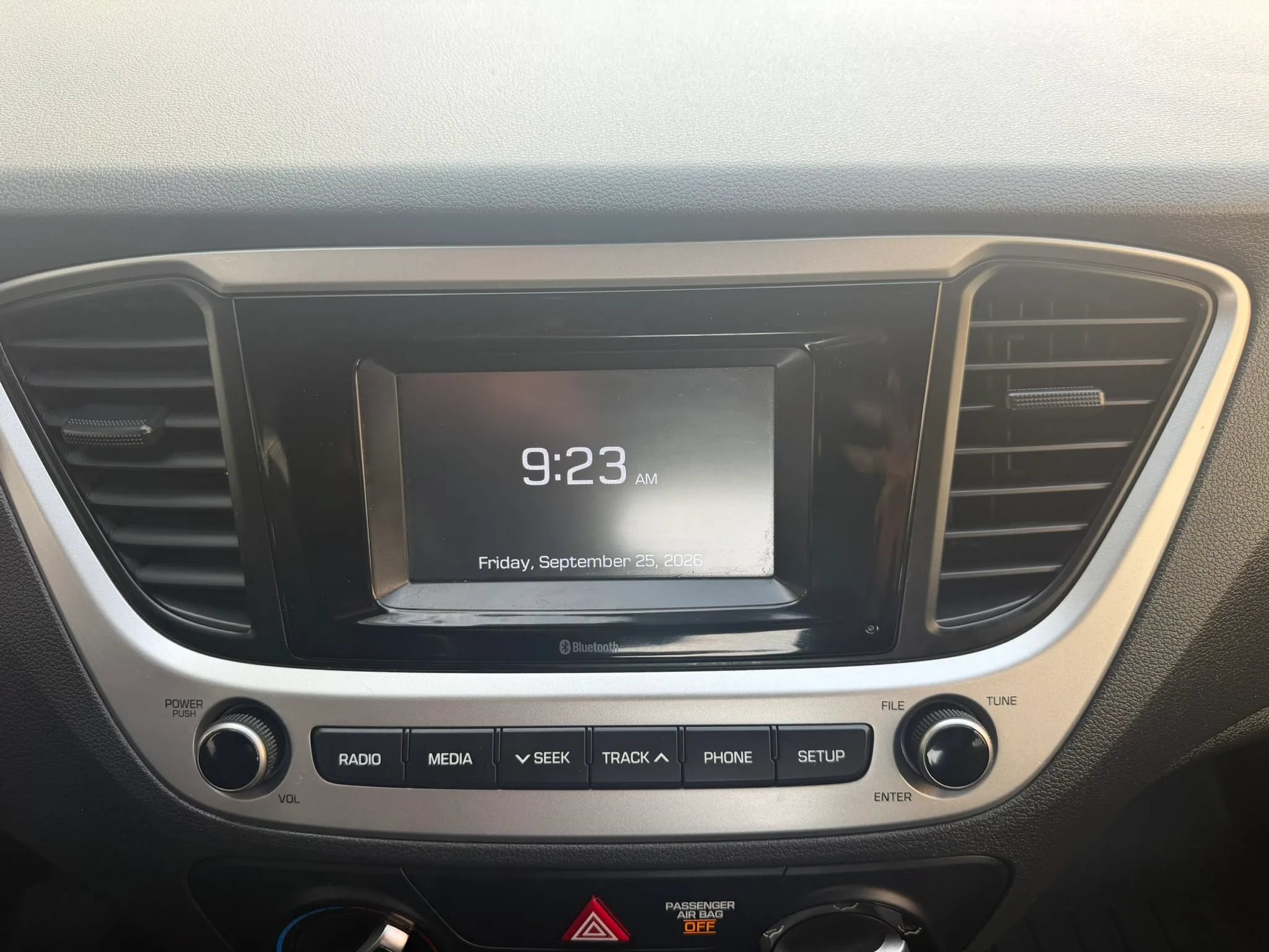 Used 2019 Hyundai Accent SE FWD image 18