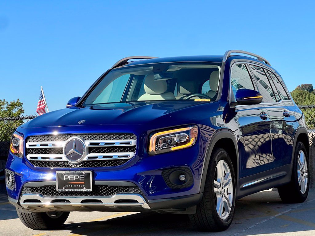 Used 2023 Mercedes-Benz GLB 250 4MATIC image 3