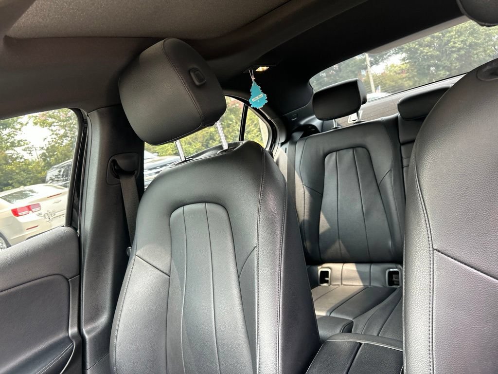 Used 2019 Mercedes-Benz A 220 image 28