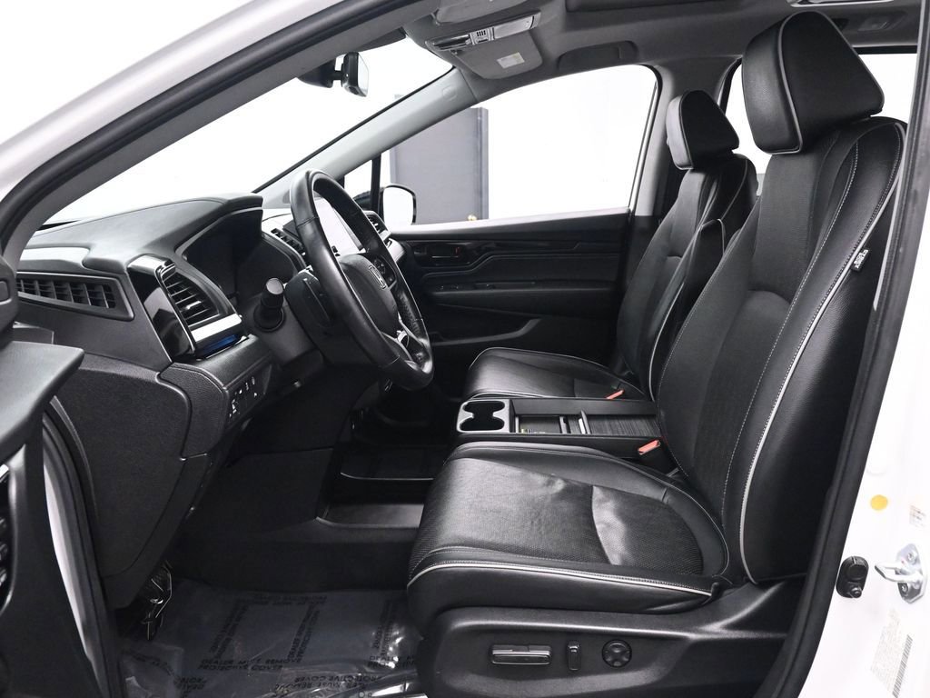 Used 2023 Honda Odyssey Elite image 14