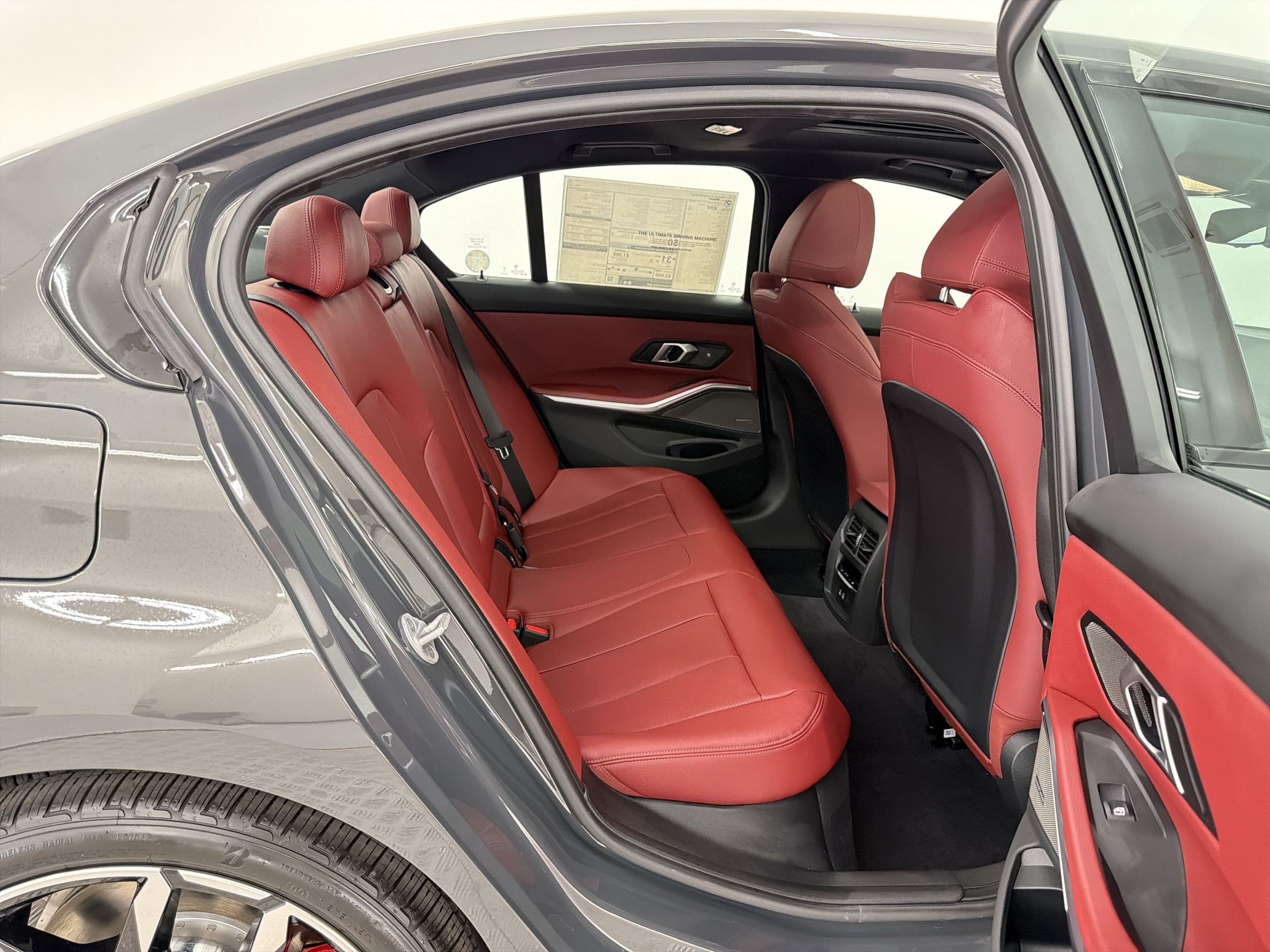 New 2026 BMW 330i Sedan w/ M Sport Package RWD image 28