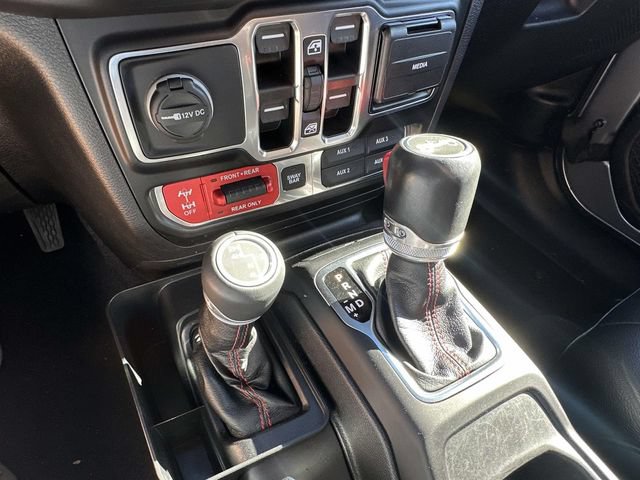 Used 2020 Jeep Wrangler Unlimited Rubicon AWD/4WD image 40