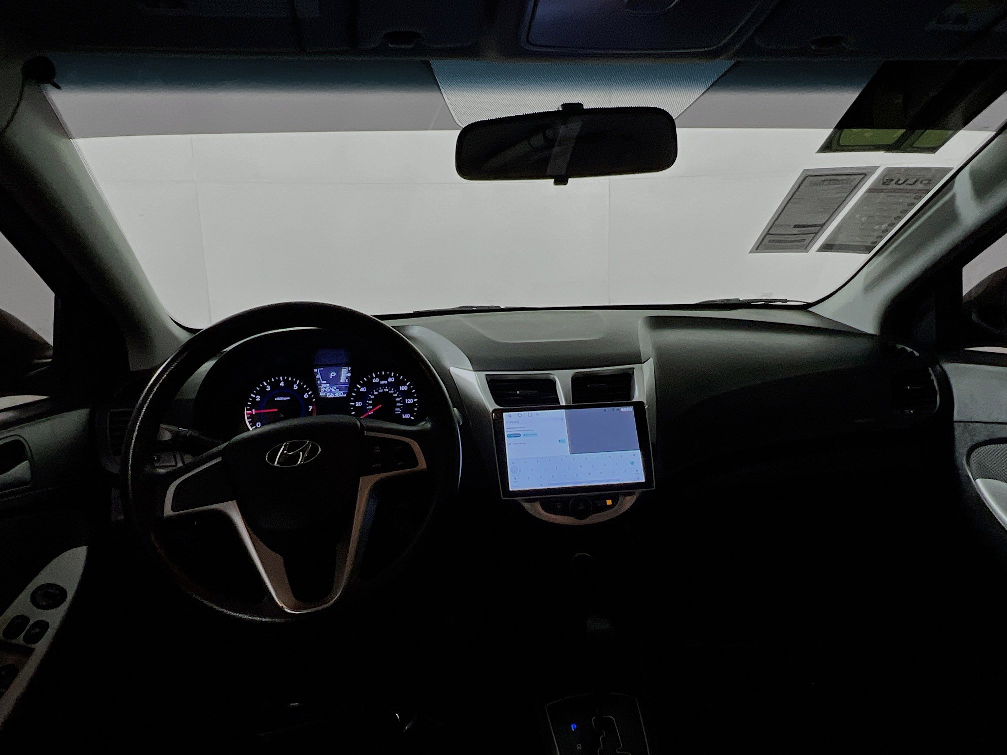 Used 2012 Hyundai Accent GS image 28