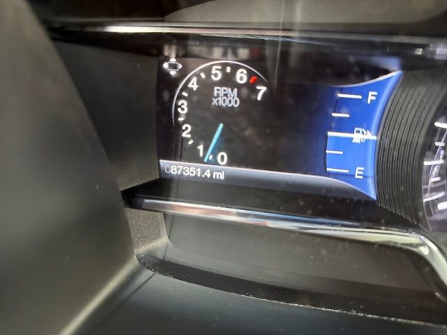 Used 2015 Lincoln MKS AWD w/ Equipment Group 101A image 19