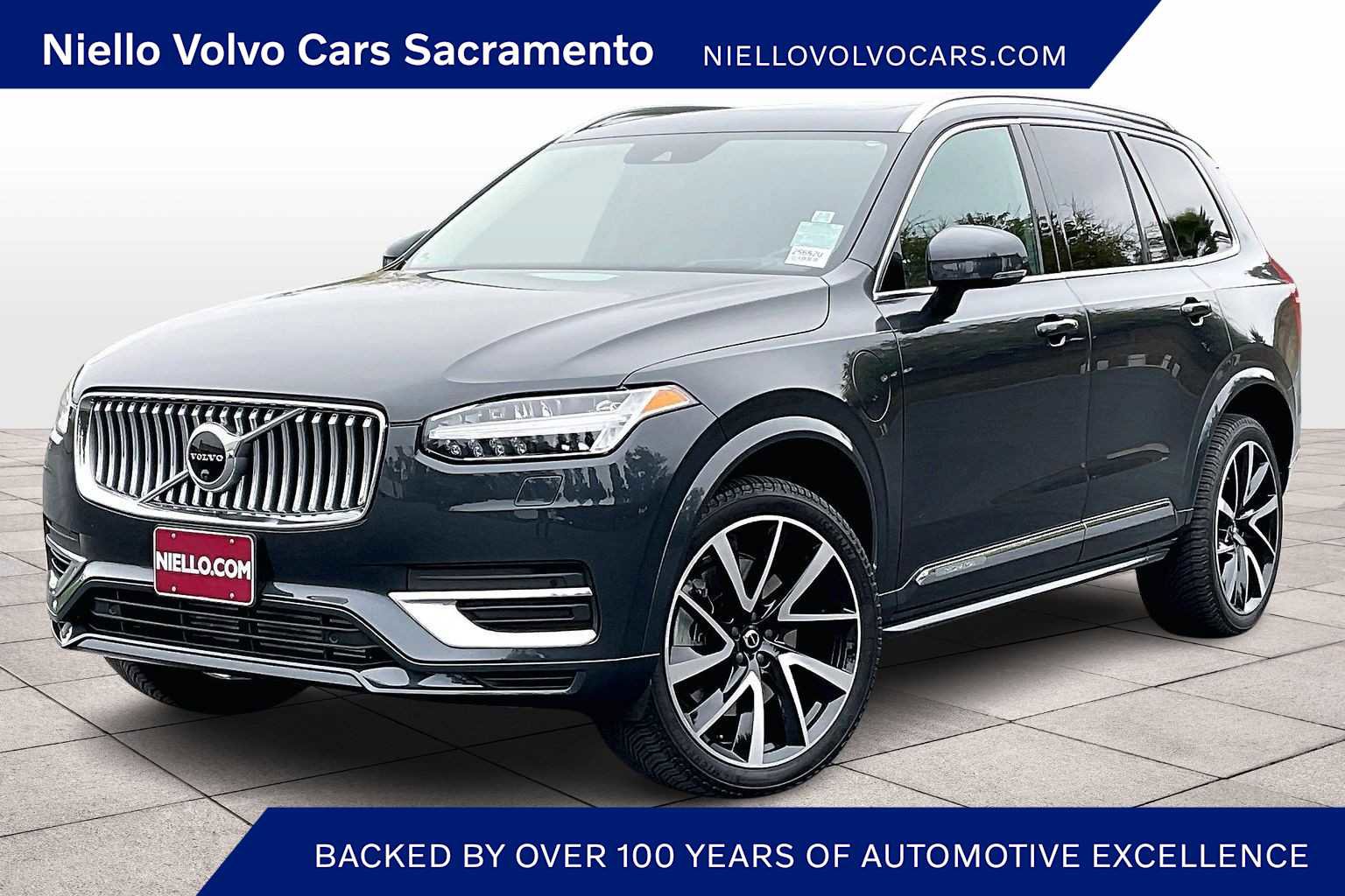 Used 2022 Volvo XC90 T8 Inscription Expression w/ Advanced Package