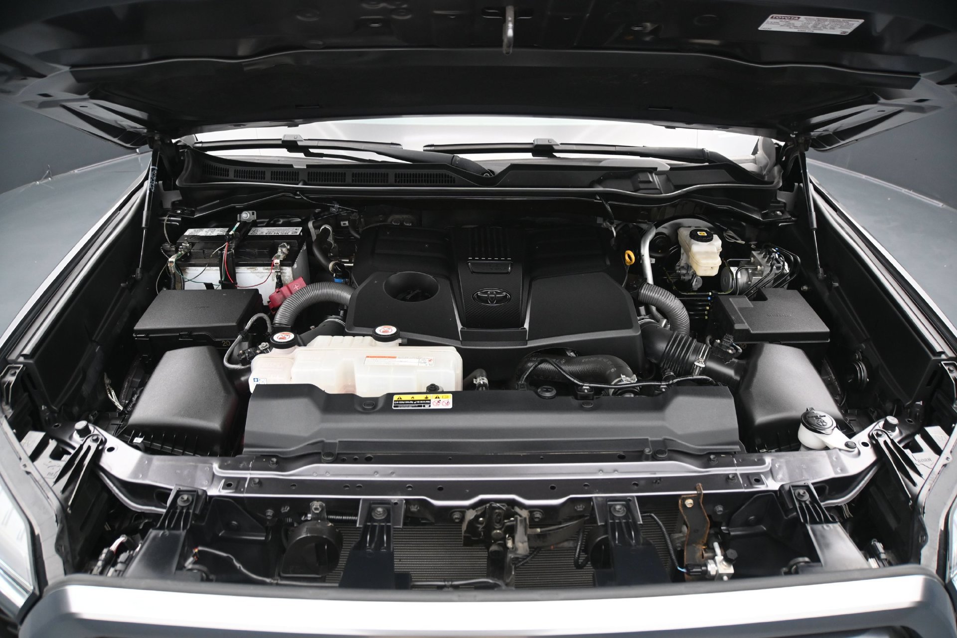 Used 2022 Toyota Tundra Limited AWD/4WD image 25