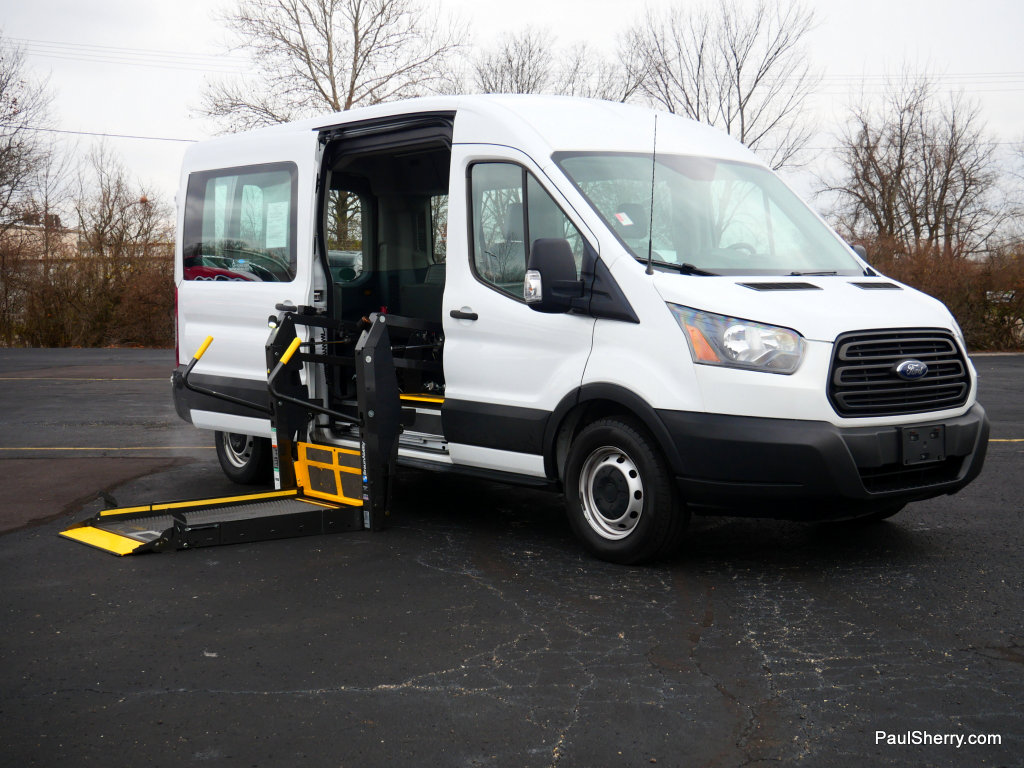 Used 2019 Ford Transit 350 XL image 7