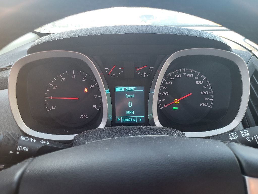 Used 2017 Chevrolet Equinox Premier w/ Enhanced Convenience Package image 4