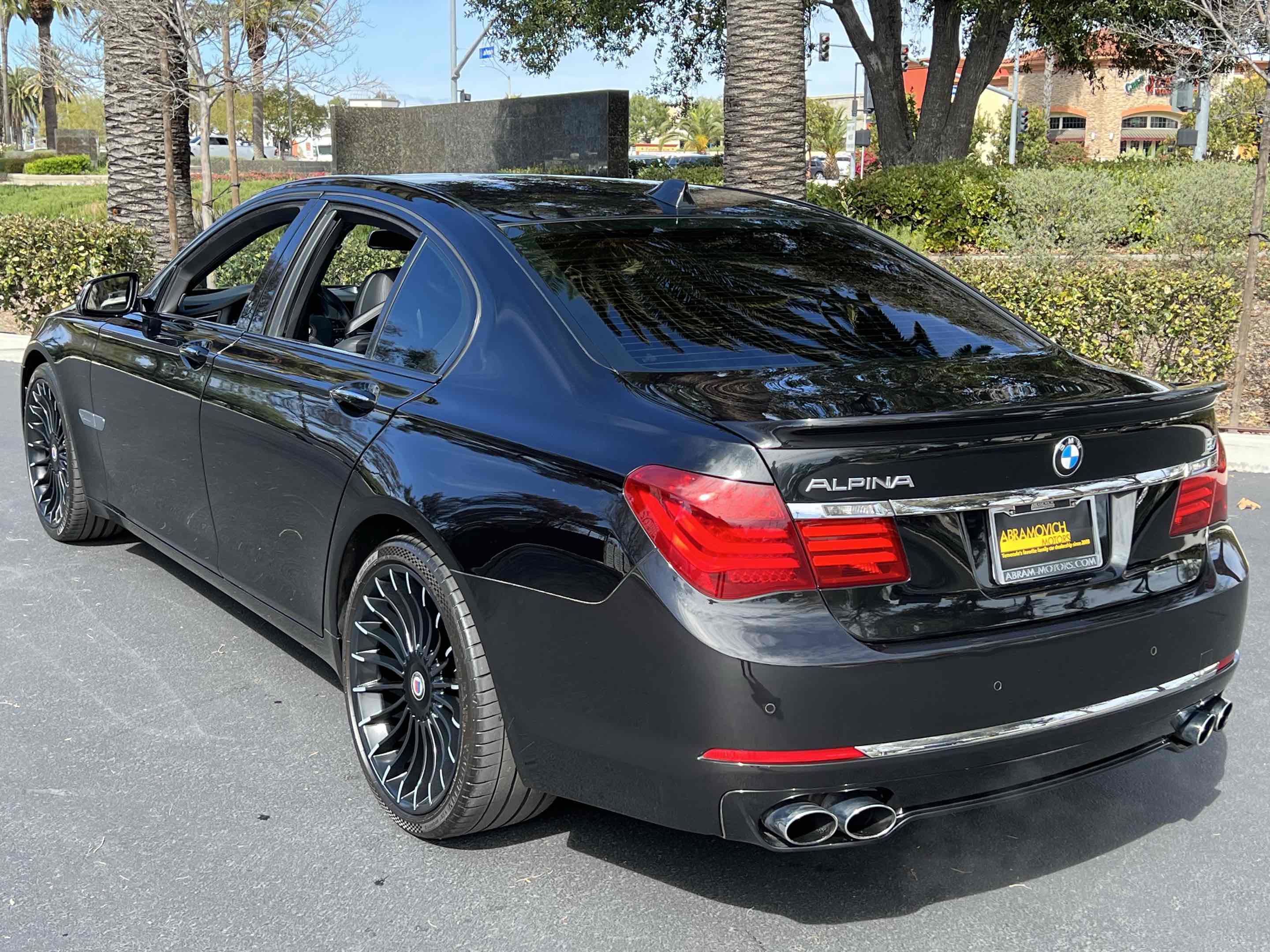 Used 2013 BMW ALPINA B7 image 2