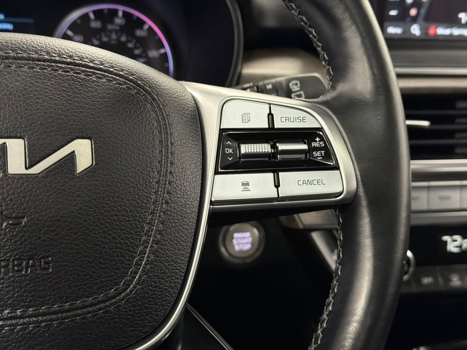 Used 2022 Kia Telluride EX image 22