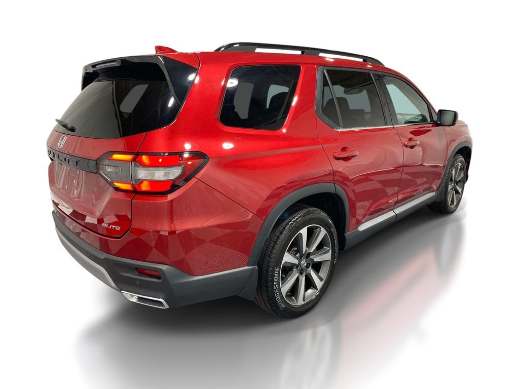 Used 2024 Honda Pilot Elite image 4