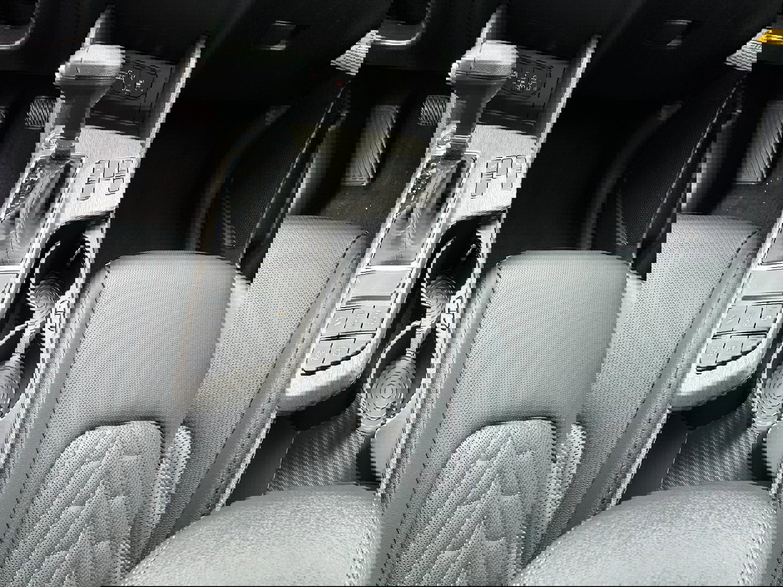 New 2026 Kia Sportage X-Line image 32