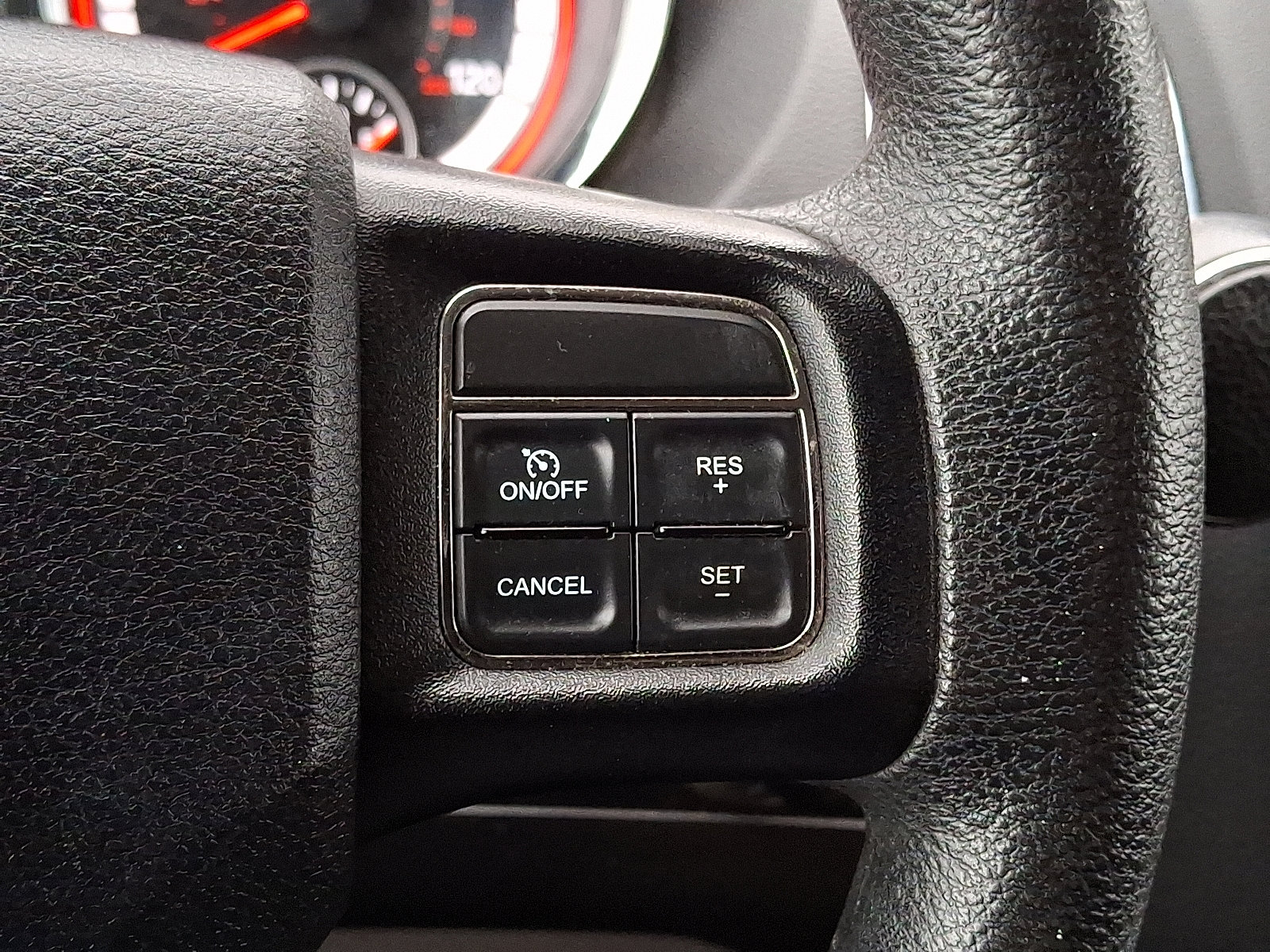 Used 2013 Dodge Grand Caravan SE image 23