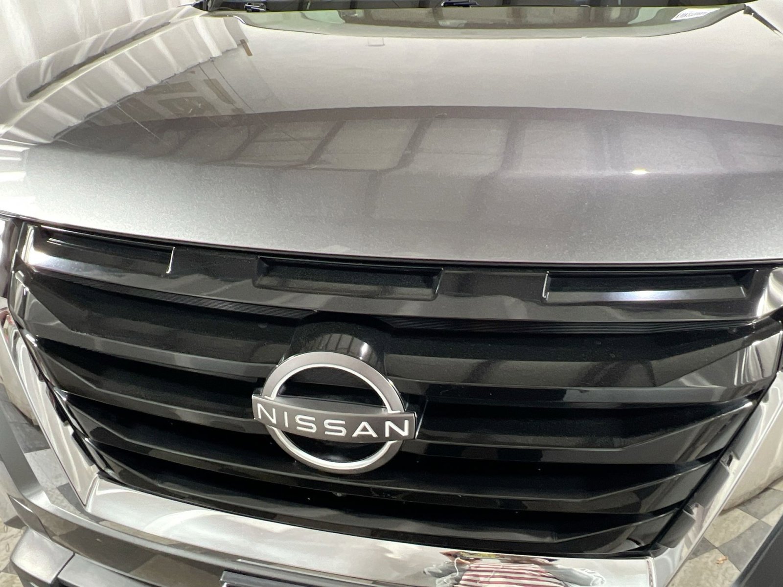 Used 2022 Nissan Pathfinder Platinum w/ Cargo Package image 12