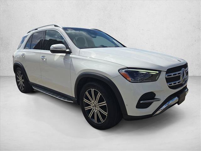 Used 2024 Mercedes-Benz GLE 350 4MATIC image 3
