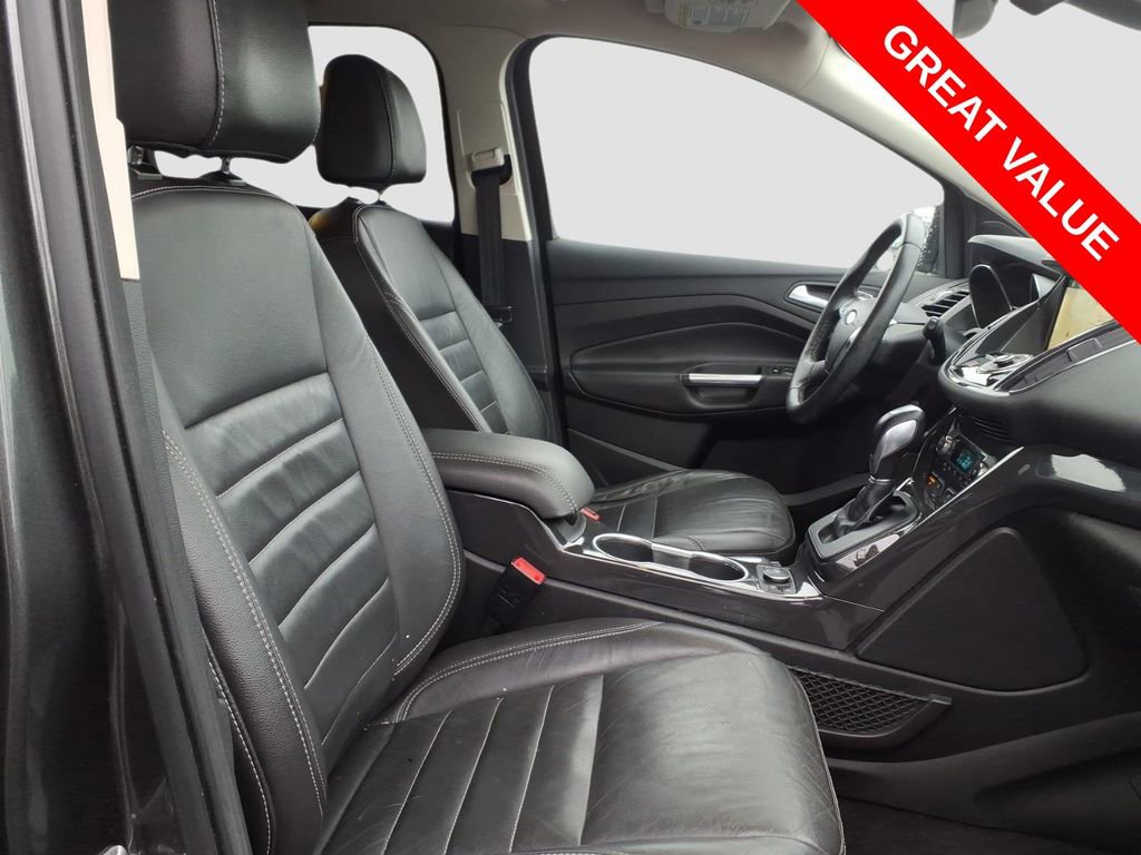Used 2016 Ford Escape Titanium w/ Equipment Group 301A image 10