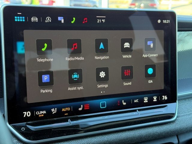 Certified 2025 Volkswagen Tiguan S image 22