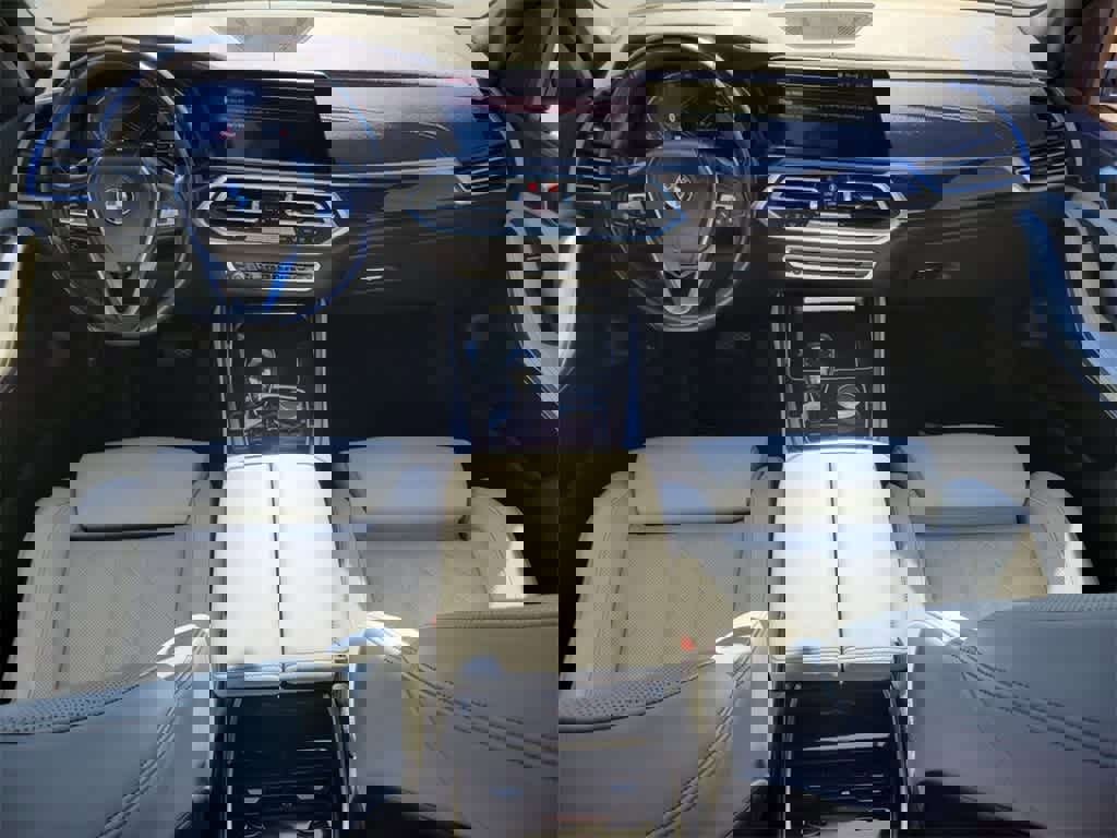 Used 2023 BMW X5 xDrive40i image 11