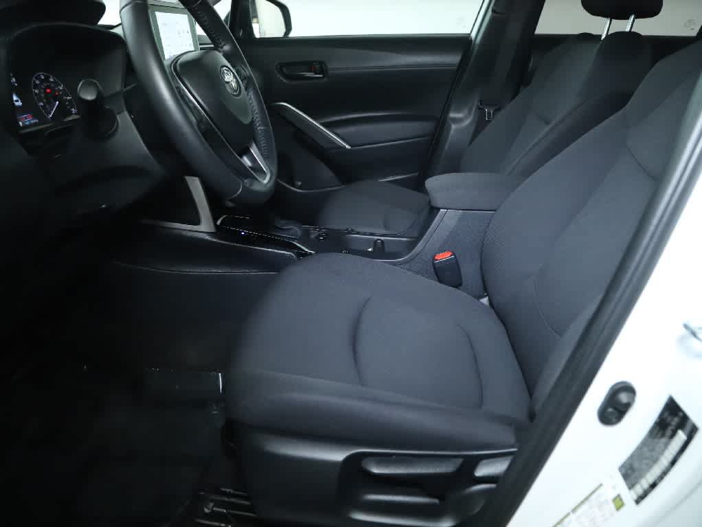 Certified 2024 Toyota Corolla Cross LE FWD image 18