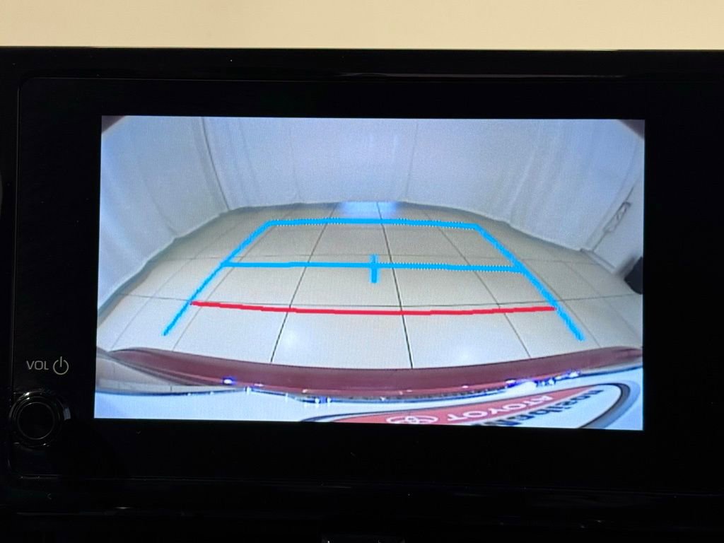 Certified 2025 Toyota Corolla LE image 25