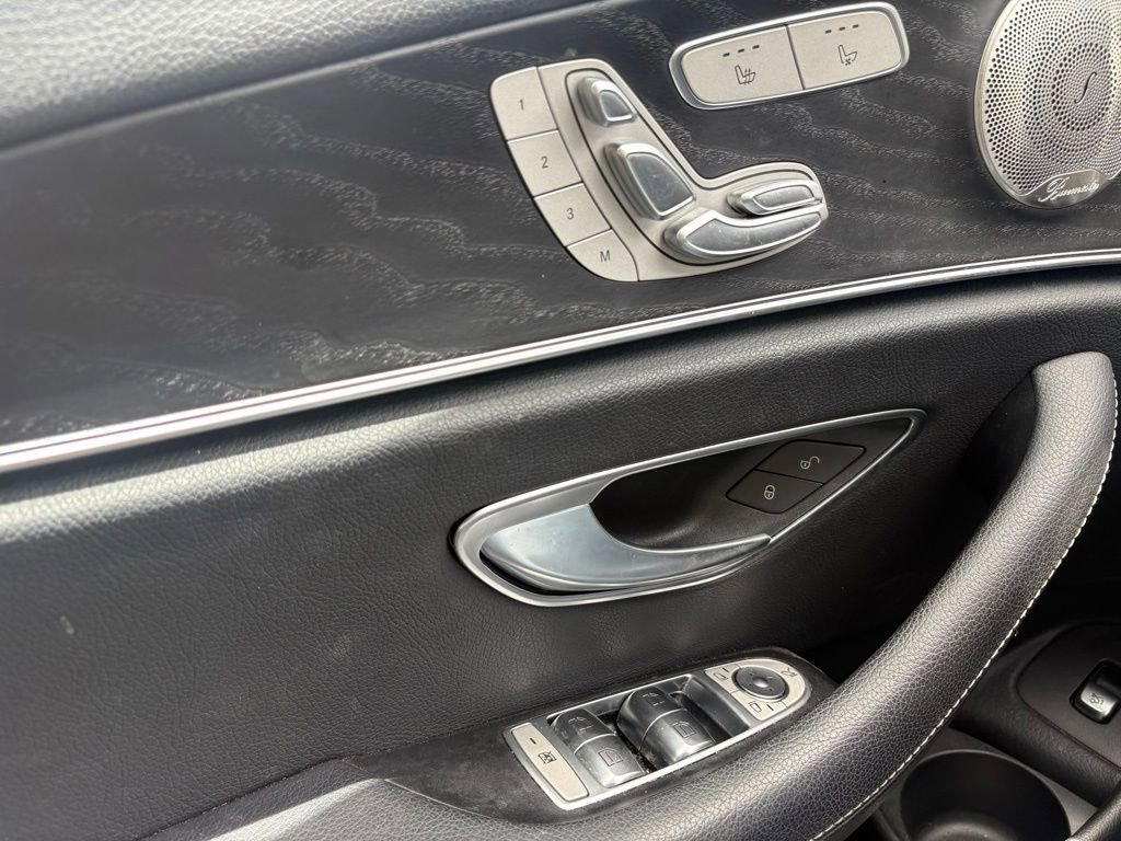 Used 2022 Mercedes-Benz E 350 Sedan image 25