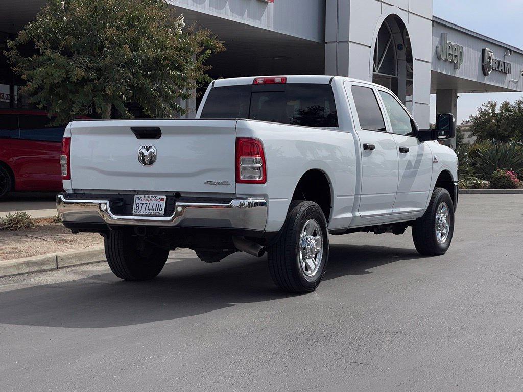 Used 2024 RAM 2500 Tradesman w/ Chrome Appearance Group AWD/4WD image 4
