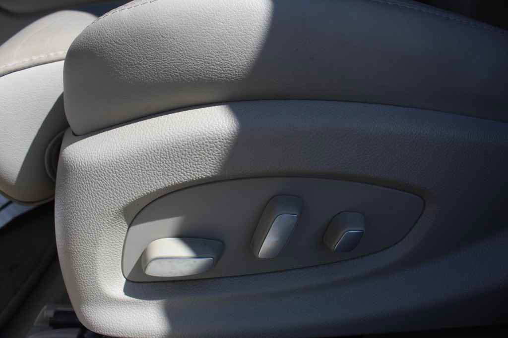 Used 2017 Cadillac XTS Premium Luxury image 24