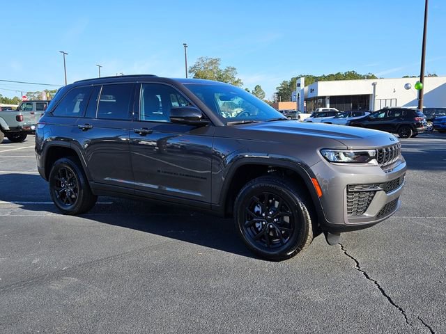 New 2026 Jeep Grand Cherokee Altitude