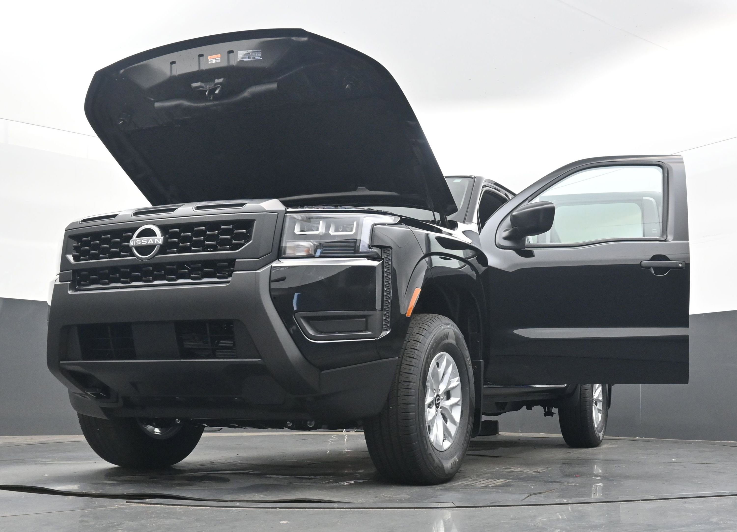 New 2026 Nissan Frontier S image 38