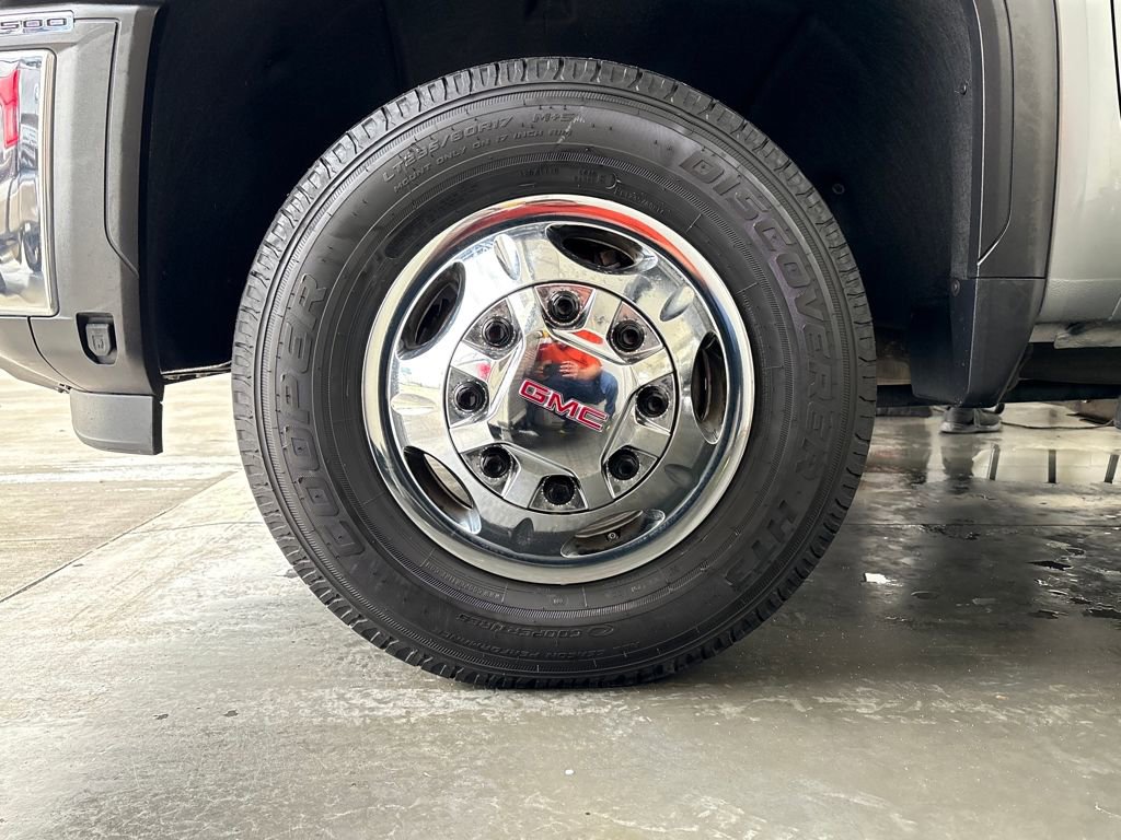 Used 2025 GMC Sierra 3500 SLE w/ Preferred Package AWD/4WD image 28