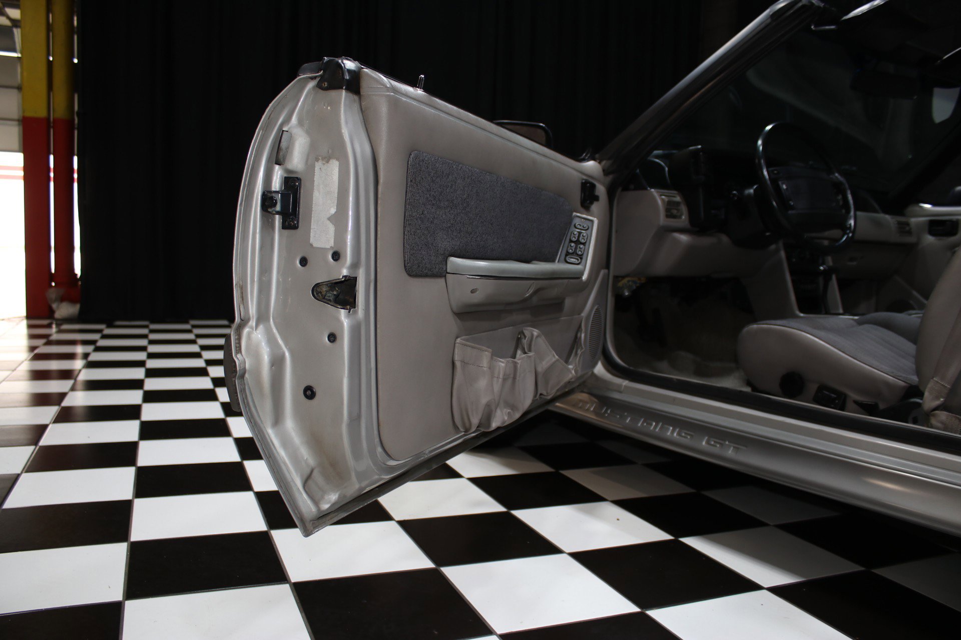 Used 1990 Ford Mustang GT image 56