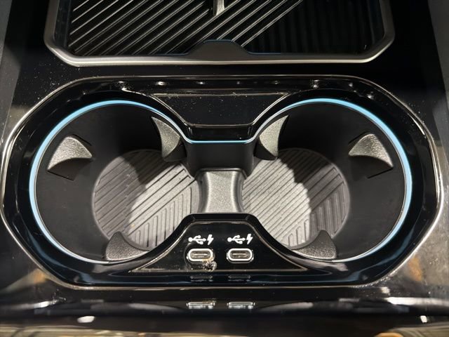 Used 2025 BMW i5 xDrive40 w/ Premium Package image 38